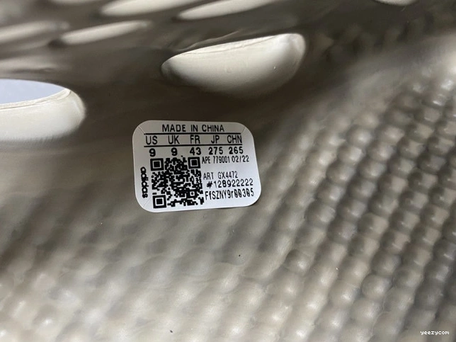 GX4472 RNNR Sage Adidas Yeezy Stone Foam 1019
